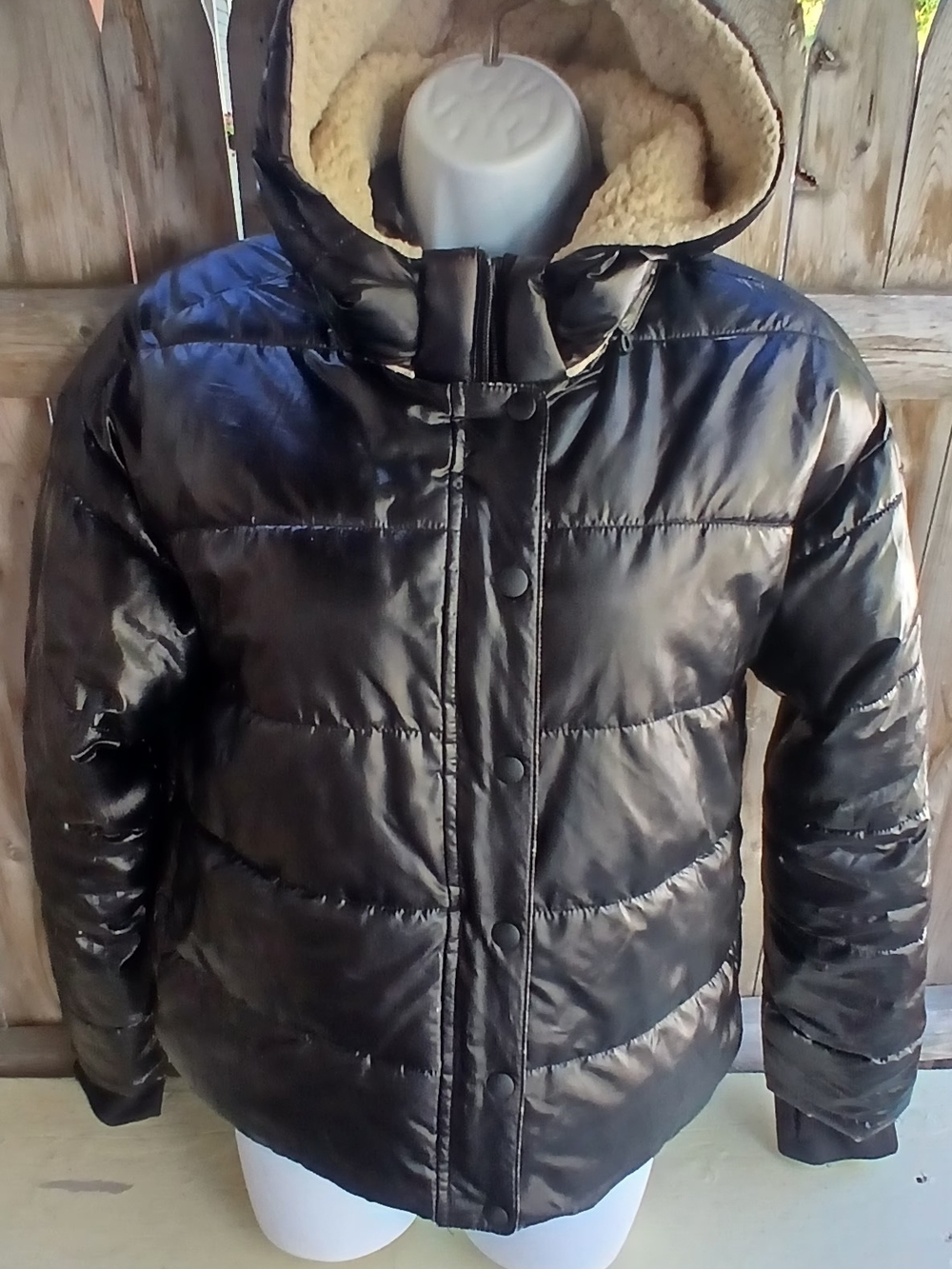 Offline By Aerie Black Puffer Jacket with Sherpa Lining Hooded Sz S